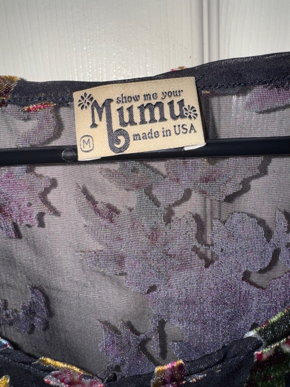 Show me your Mumu Sheer Floral Oversized Shirt Black With Multicolor Size medium - Picture 3 of 5